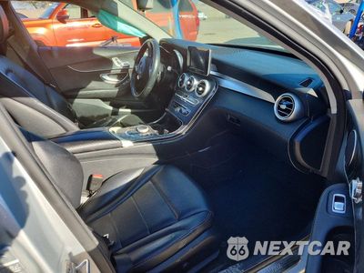 Zdjęcie 7 z 12 samochodu: 2017 MERCEDES-BENZ C 300 VIN:55SWF4JB5HU189921 - miniatura