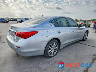 Trzecie zdjęcie samochodu z tyłu: 2016 INFINITI Q50 3.0T PREMIUM VIN:JN1EV7AR5GM344264 - miniatura