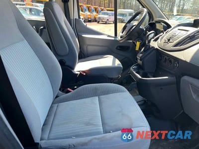 Piąte zdjęcie samochodu w środku: 2017 FORD TRANSIT T-150 VIN:1FMZK1ZM6HKB47948 - miniatura