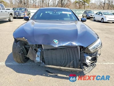 Piąte zdjęcie samochodu w środku: 2022 BMW M850XI VIN:WBAGV8C06NCH89562 - miniatura