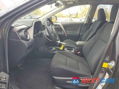 Zdjęcie 7 z 13 samochodu: 2016 TOYOTA RAV4 HYBRID XLE VIN:JTMRJREV5GD033169 - miniatura