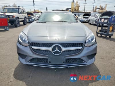 Piąte zdjęcie samochodu w środku: 2020 MERCEDES-BENZ SLC 300 VIN:WDDPK3JA1LF167010 - miniatura