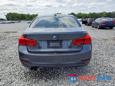 Zdjęcie 6 z 12 samochodu: 2017 BMW 330 I VIN:WBA8B9C56HK675910 - miniatura