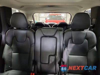 Zdjęcie 10 z 14 samochodu: 2018 VOLVO XC90 T5 VIN:YV4102PK9J1343969 - miniatura