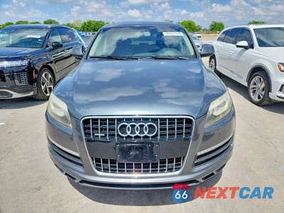 Piąte zdjęcie samochodu w środku: 2012 AUDI Q7 PRESTIGE VIN:WA1VMAFE2CD009082 - miniatura