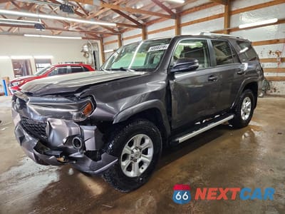 2018 TOYOTA 4RUNNER SR5 PREMIUM JTEBU5JR2J5537525 - główne zdjęcie licytacji z USA - miniatura