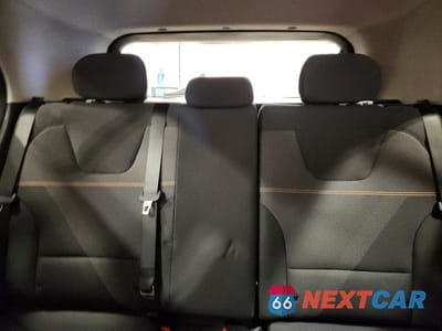 Zdjęcie 10 z 13 samochodu: 2026 KIA NIRO LX VIN:KNDCP3LE7T5339458 - miniatura