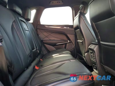 Zdjęcie 11 z 12 samochodu: 2019 LINCOLN MKC RESERVE VIN:5LMCJ3C96KUL38870 - miniatura