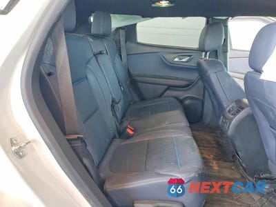 Zdjęcie 11 z 14 samochodu: 2025 CHEVROLET BLAZER RS VIN:3GNKBERS1SS110093 - miniatura
