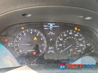 Zdjęcie 9 z 12 samochodu: 2008 LEXUS LS 460 VIN:JTHBL46F685066004 - miniatura