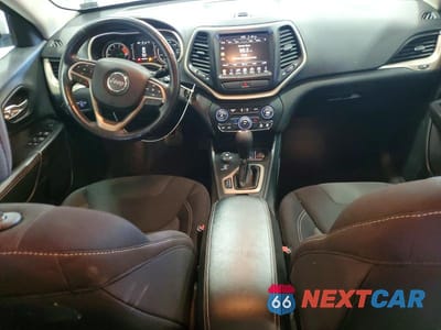 Zdjęcie 8 z 14 samochodu: 2016 JEEP CHEROKEE LATITUDE VIN:1C4PJMCS0GW204997 - miniatura