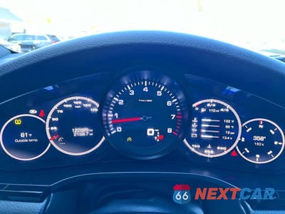 Zdjęcie 8 z 11 samochodu: 2019 PORSCHE CAYENNE VIN:WP1AA2AY9KDA01367 - miniatura