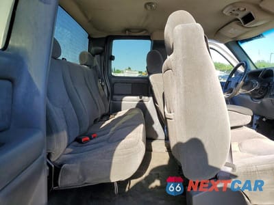 Zdjęcie 10 z 12 samochodu: 2004 CHEVROLET SILVERADO C1500 VIN:2GCEC19T641400185 - miniatura