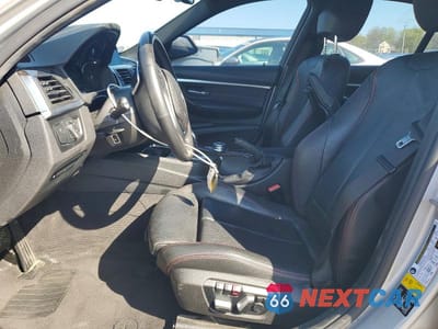 Zdjęcie 7 z 12 samochodu: 2018 BMW 330 XI VIN:WBA8D9G51JNU71329 - miniatura