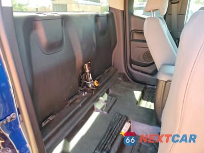 Zdjęcie 10 z 13 samochodu: 2019 CHEVROLET COLORADO VIN:1GCHSBEA0K1223548 - miniatura