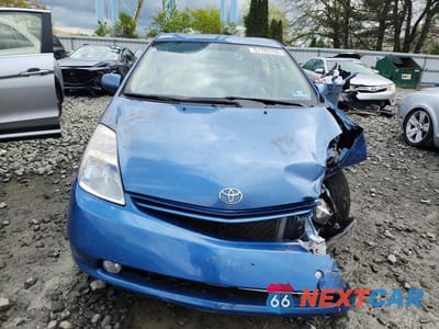 Piąte zdjęcie samochodu w środku: 2005 TOYOTA PRIUS BASE VIN:JTDKB20U753077231 - miniatura