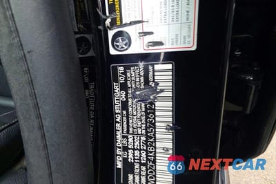 Zdjęcie 10 z 14 samochodu: 2019 MERCEDES-BENZ E 300 4MATIC VIN:WDDZF4KB2KA573612 - miniatura