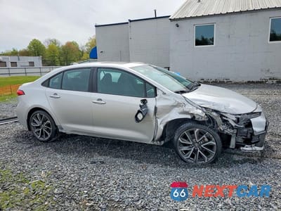 Czwarte zdjęcie samochodu z boku: 2020 TOYOTA COROLLA SE VIN:5YFM4RCE3LP026331 - miniatura