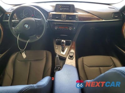 Zdjęcie 8 z 12 samochodu: 2014 BMW 320 I VIN:WBA3B1G51ENT00829 - miniatura
