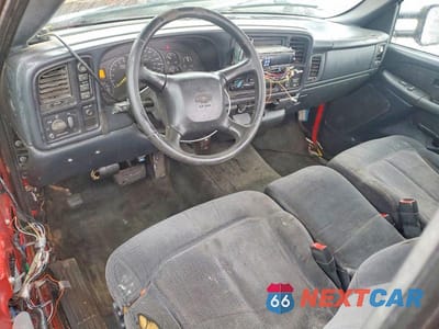 Zdjęcie 8 z 12 samochodu: 2000 CHEVROLET SILVERADO K2500 VIN:1GCGK24U3YE241549 - miniatura