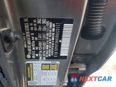 Zdjęcie 13 z 13 samochodu: 2013 KIA SORENTO LX VIN:5XYKT3A65DG325117 - miniatura