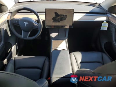 Zdjęcie 8 z 12 samochodu: 2023 TESLA MODEL Y VIN:7SAYGAEE5PF935196 - miniatura