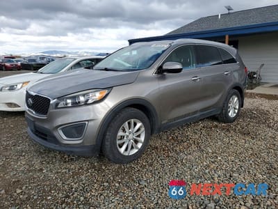 2016 KIA SORENTO LX 5XYPGDA37GG026626 - główne zdjęcie licytacji z USA - miniatura