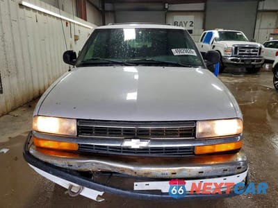 Piąte zdjęcie samochodu w środku: 1998 CHEV BLAZER VIN:1GNDT13W9W2248136 - miniatura