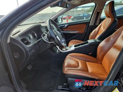 Zdjęcie 7 z 12 samochodu: 2012 VOLVO S60 T5 VIN:YV1622FS0C2092917 - miniatura