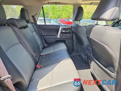 Zdjęcie 11 z 14 samochodu: 2021 TOYOTA 4RUNNER SR5 PREMIUM VIN:JTENU5JR5M5870660 - miniatura