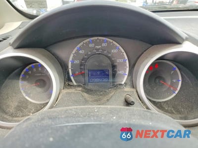 Zdjęcie 9 z 11 samochodu: 2013 HONDA FIT VIN:JHMGE8H33DC063710 - miniatura