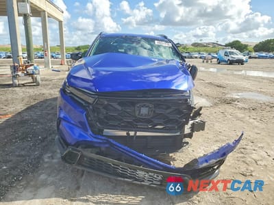 Piąte zdjęcie samochodu w środku: 2025 HONDA CR-V SPORT-L VIN:5J6RS6H80SL001014 - miniatura
