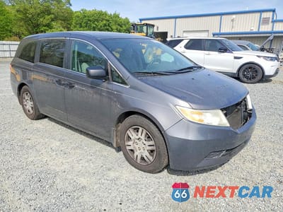 Czwarte zdjęcie samochodu z boku: 2012 HONDA ODYSSEY LX VIN:5FNRL5H21CB145636 - miniatura