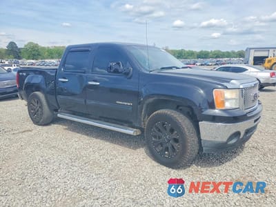 Czwarte zdjęcie samochodu z boku: 2010 GMC SIERRA K1500 SLT VIN:3GTRKWE3XAG179992 - miniatura