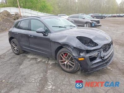 Czwarte zdjęcie samochodu z boku: 2026 PORSCHE MACAN S VIN:WP1AG2A58TLB40353 - miniatura
