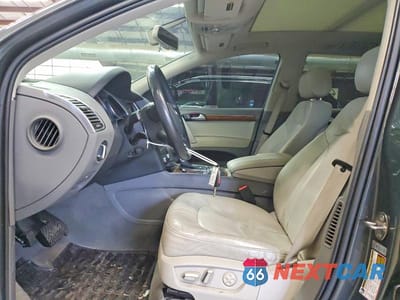 Zdjęcie 7 z 13 samochodu: 2015 AUDI Q7 PREMIUM PLUS VIN:WA1LGAFE3FD015248 - miniatura