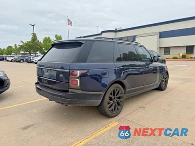 Czwarte zdjęcie samochodu z boku: 2019 LAND ROVER RANGE ROVER SUPERCHARGED VIN:SALGS5RE5KA523427 - miniatura