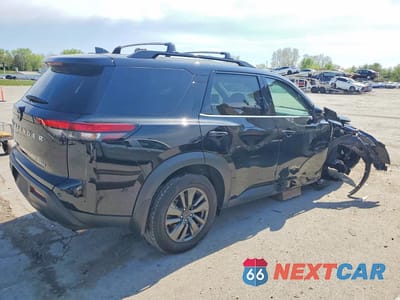 Trzecie zdjęcie samochodu z tyłu: 2024 NISSAN PATHFINDER SV VIN:5N1DR3BA6RC285745 - miniatura