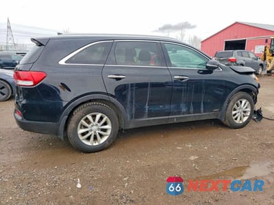 Trzecie zdjęcie samochodu z tyłu: 2018 KIA SORENTO LX TURBO VIN:5XYPGDA1XJG352507 - miniatura