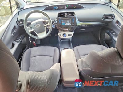 Zdjęcie 8 z 13 samochodu: 2018 TOYOTA PRIUS TWO VIN:JTDKBRFU2J3589778 - miniatura