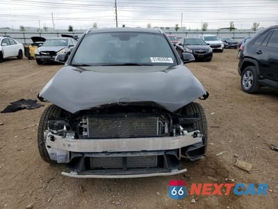Piąte zdjęcie samochodu w środku: 2017 BMW X1 XDRIVE28I VIN:WBXHT3C35H5F71067 - miniatura