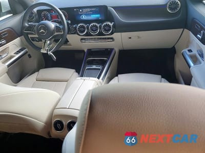 Zdjęcie 8 z 13 samochodu: 2025 MERCEDES-BENZ GLA 250 VIN:W1N4N4GB5SJ743728 - miniatura