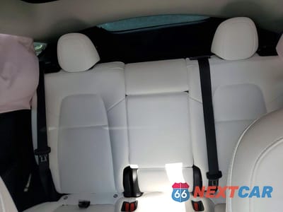 Zdjęcie 10 z 12 samochodu: 2024 TESLA MODEL Y VIN:7SAYGDEF2RA265519 - miniatura