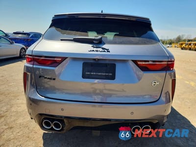 Zdjęcie 6 z 13 samochodu: 2022 JAGUAR F-PACE SVR VIN:SADCZ2EEXNA692955 - miniatura