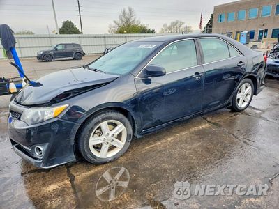 2014 TOYOTA CAMRY SE 4T1BF1FK7EU413924 - główne zdjęcie licytacji z USA - miniatura