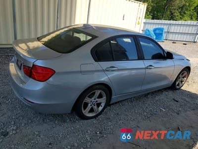 Trzecie zdjęcie samochodu z tyłu: 2013 BMW 328 I SULEV VIN:WBA3C1C52DF442859 - miniatura