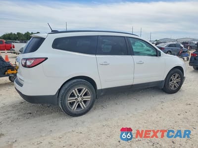 Trzecie zdjęcie samochodu z tyłu: 2016 CHEVROLET TRAVERSE LT VIN:1GNKRHKD8GJ282168 - miniatura