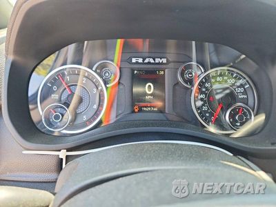 Zdjęcie 9 z 12 samochodu: 2024 RAM 3500 VIN:3C7WRTCL5RG285037 - miniatura