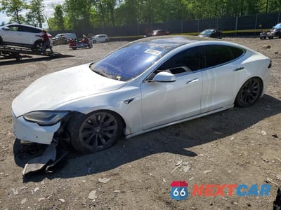 2019 TESLA MODEL S 5YJSA1E26KF334530 - główne zdjęcie licytacji z USA - miniatura