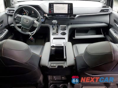 Zdjęcie 8 z 13 samochodu: 2022 TOYOTA SIENNA XLE VIN:5TDASKFC0NS042622 - miniatura